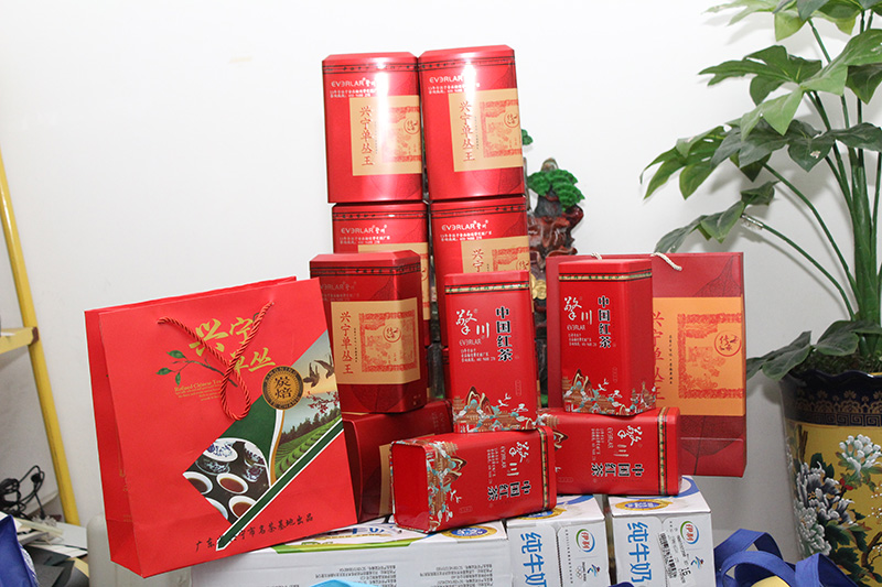 喜迎中秋國(guó)慶！擎川公司為員工送上中秋節(jié)福利啦